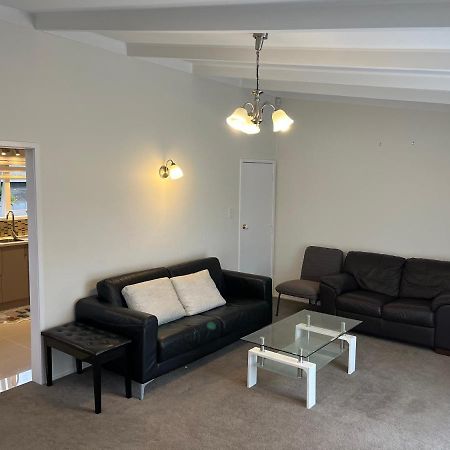 Hillcrest Homestay, Northshore, オークランド エクステリア 写真