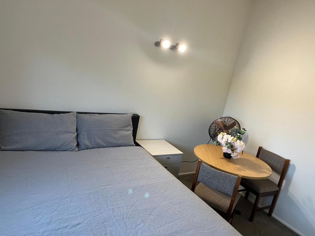 Hillcrest Homestay, Northshore, オークランド エクステリア 写真
