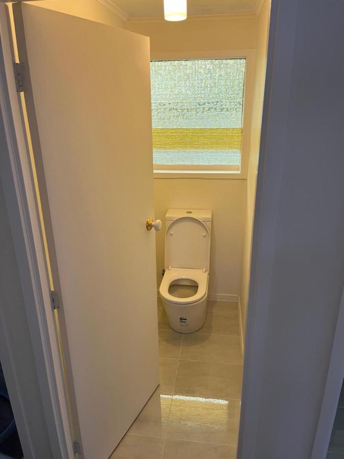 Hillcrest Homestay, Northshore, オークランド エクステリア 写真