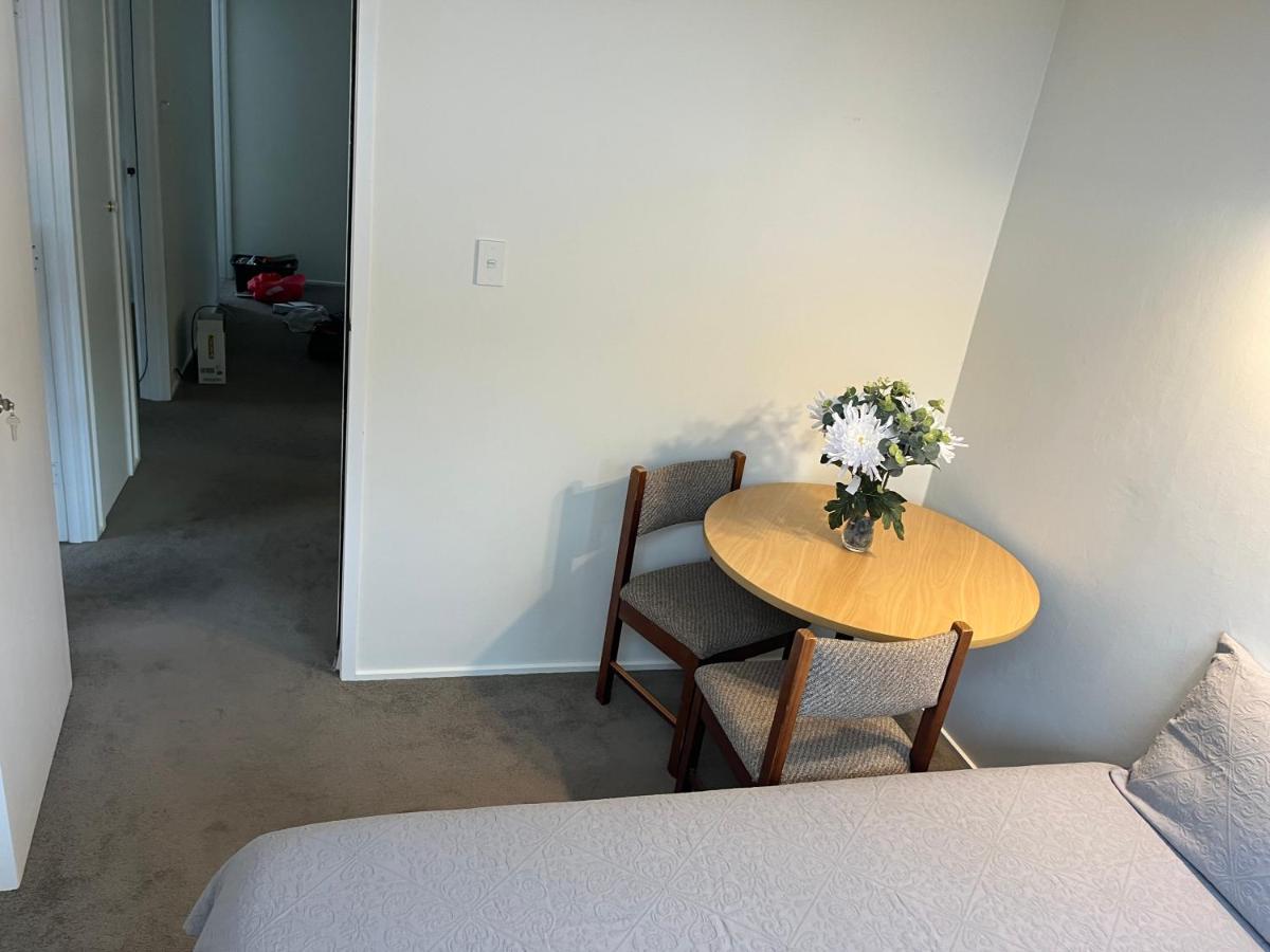 Hillcrest Homestay, Northshore, オークランド エクステリア 写真
