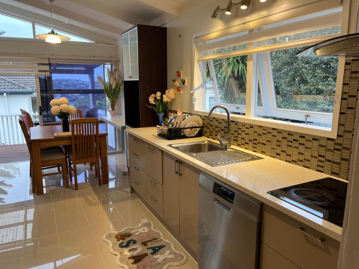 Hillcrest Homestay, Northshore, オークランド エクステリア 写真