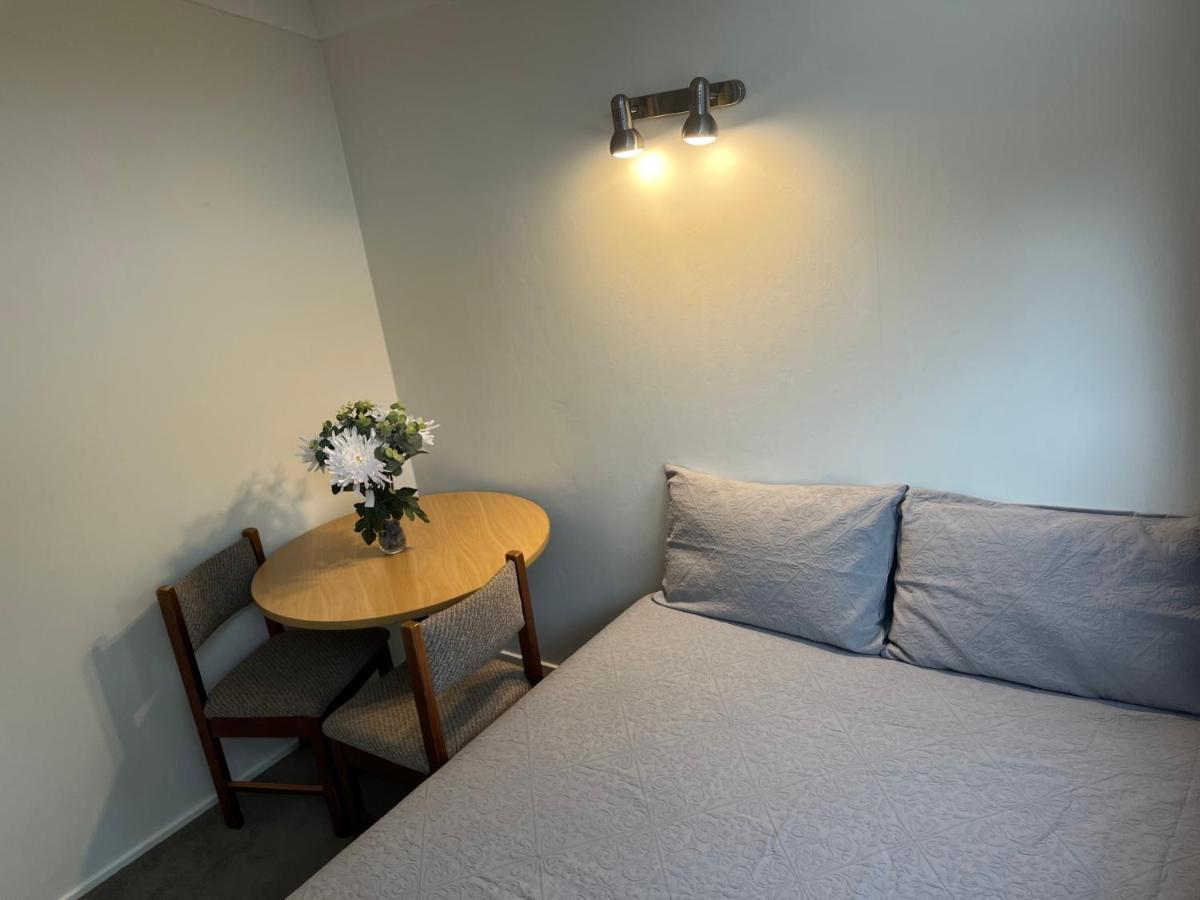 Hillcrest Homestay, Northshore, オークランド エクステリア 写真
